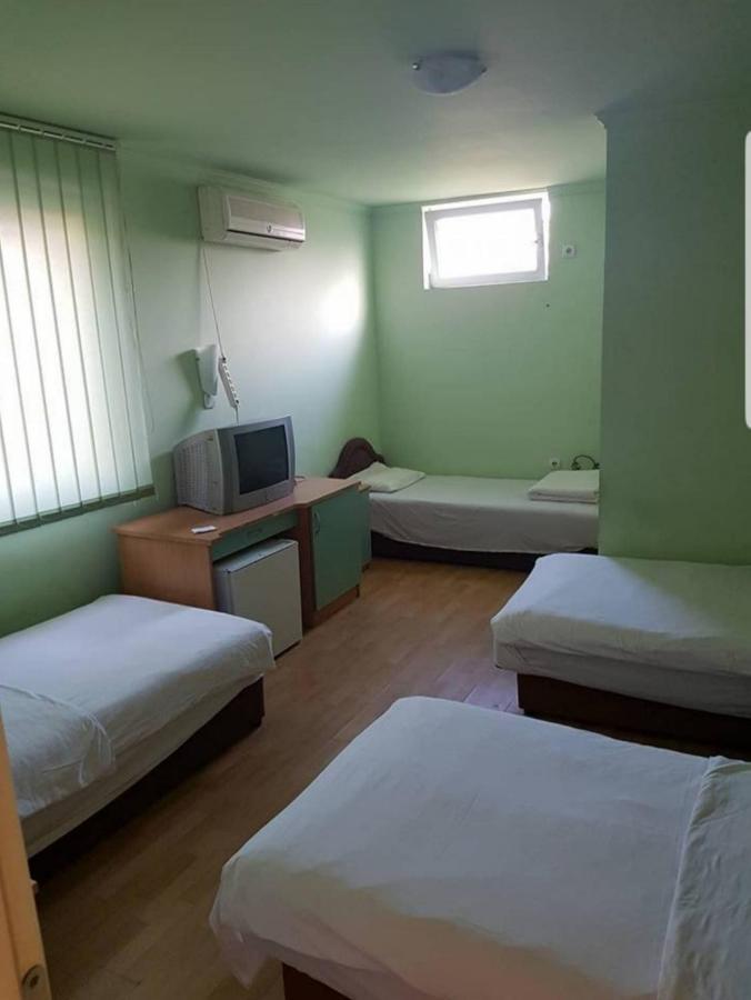 Viktorija Nova Hotel Kanjiza Ngoại thất bức ảnh