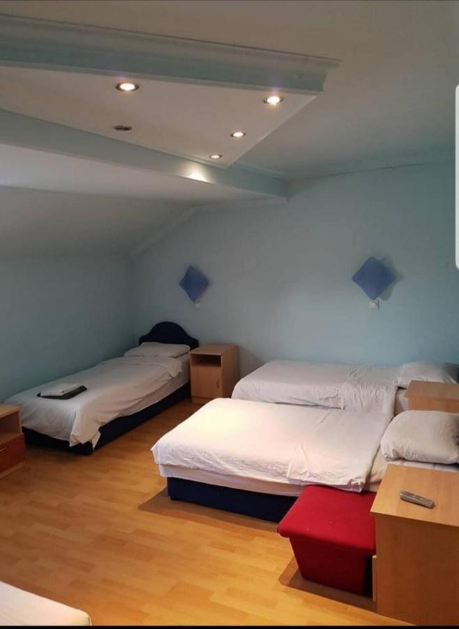 Viktorija Nova Hotel Kanjiza Ngoại thất bức ảnh